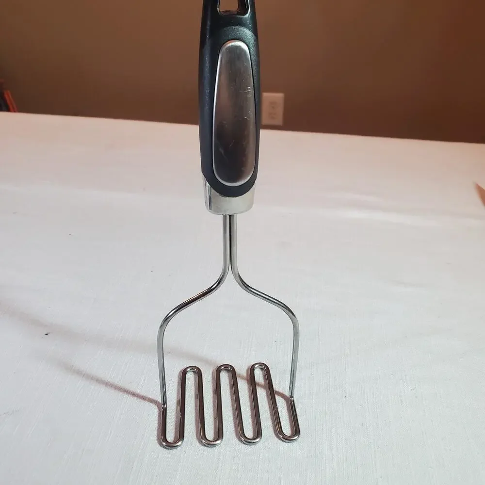 Professional Stainless Steel Potato Masher Heavy Duty Commercial Kitchen Tool